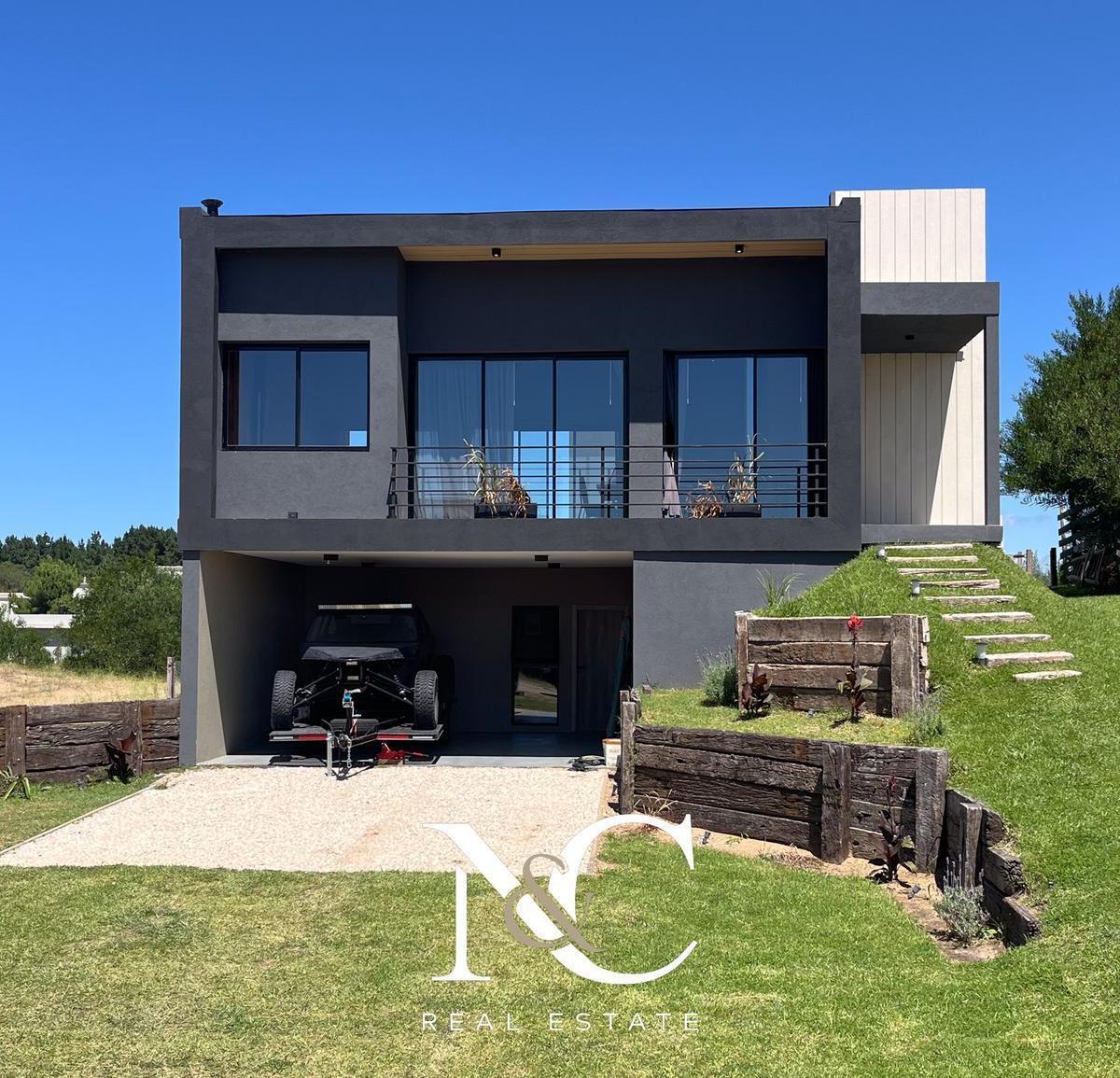 Casa en Venta en Costa Esmeralda, a Estrenar en Entorno Tranquilo 3