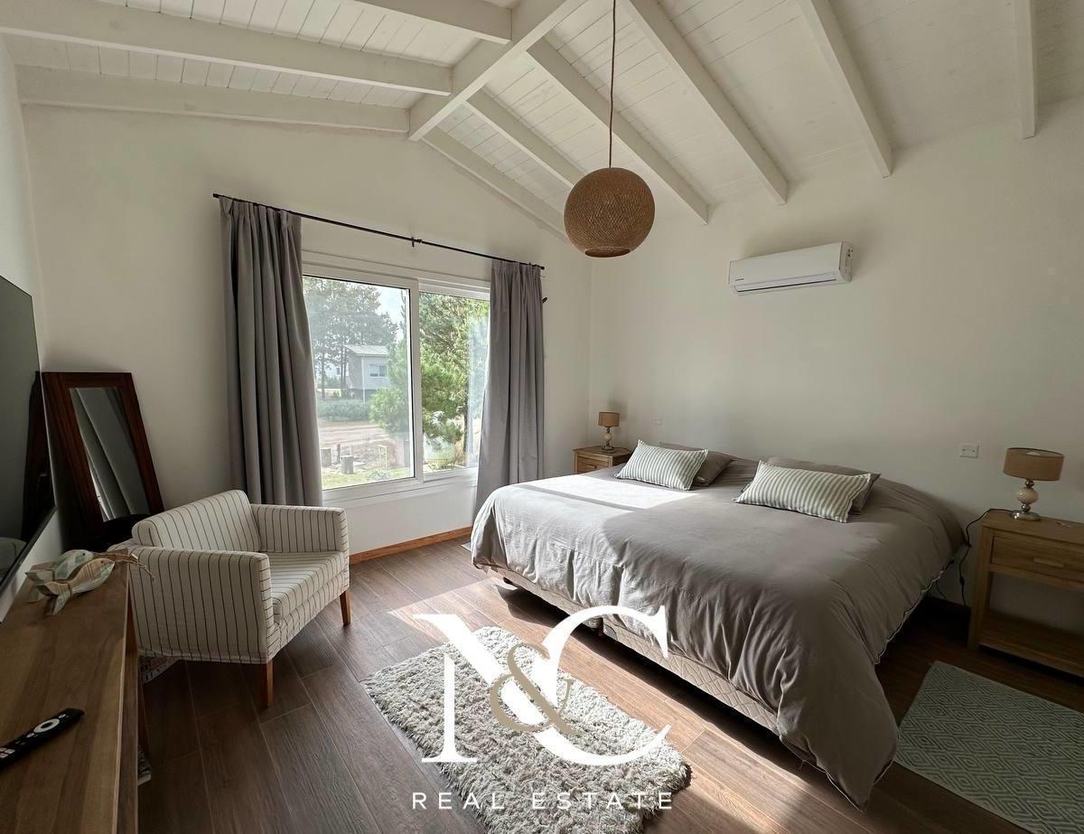 Casa en Venta en Costa Esmeralda 1