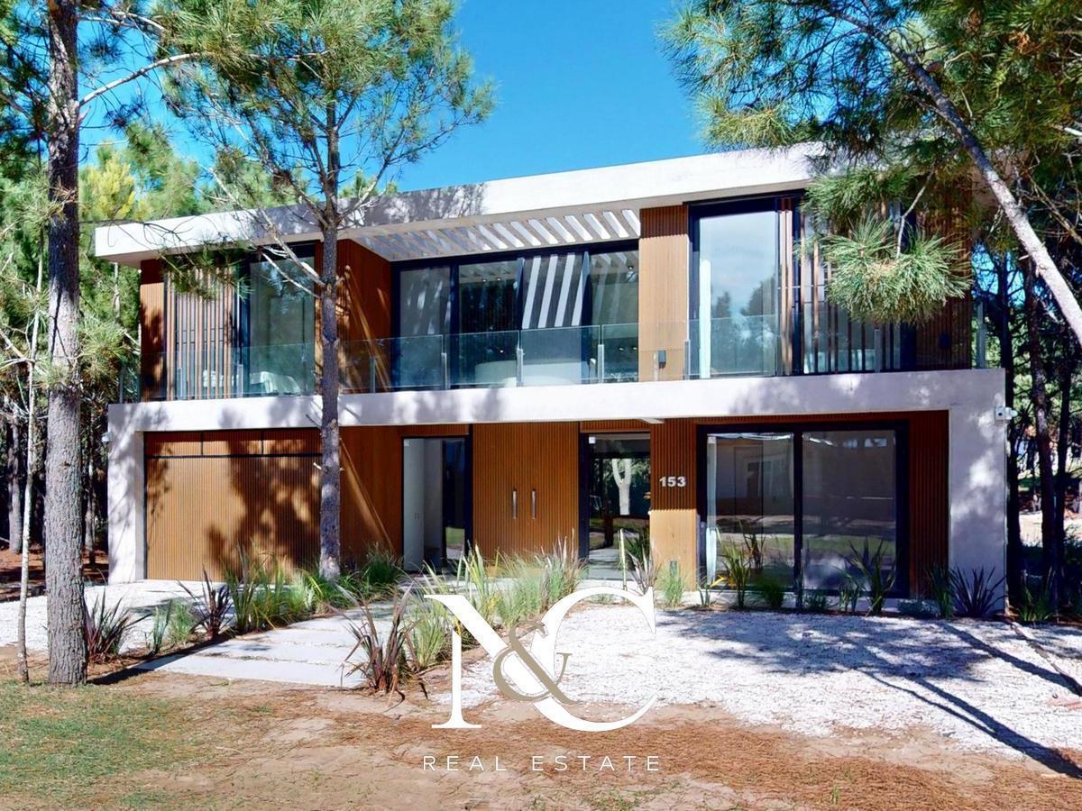 Casa en Venta en Costa Esmeralda 1