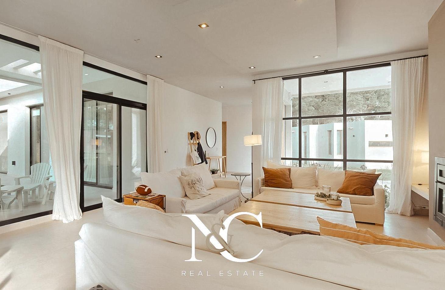 Foto de Casa en venta en Costa Esmeralda Fondo libre al bosque, imagen 2