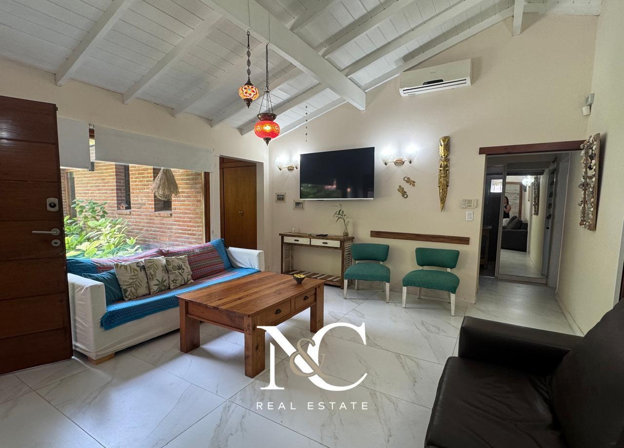 Casa en alquiler en Pinamar
