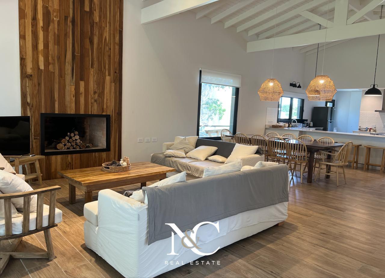 Casa en Alquiler en Costa Esmeralda