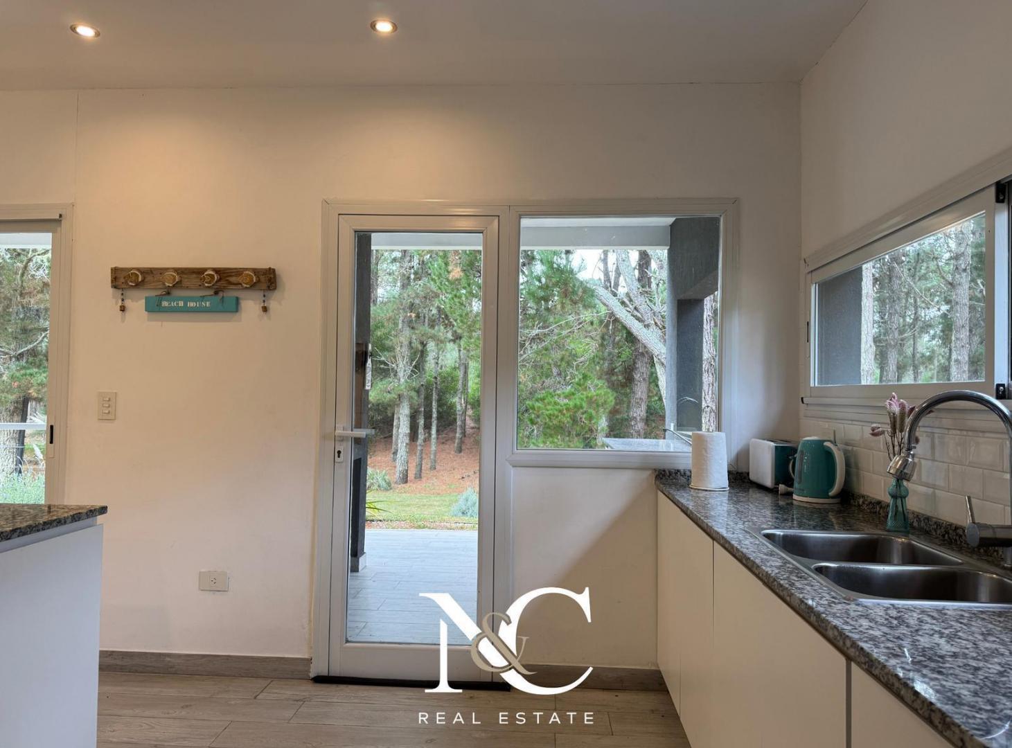 Foto de Casa en venta en Costa Esmeralda fondo arbolado, imagen 4