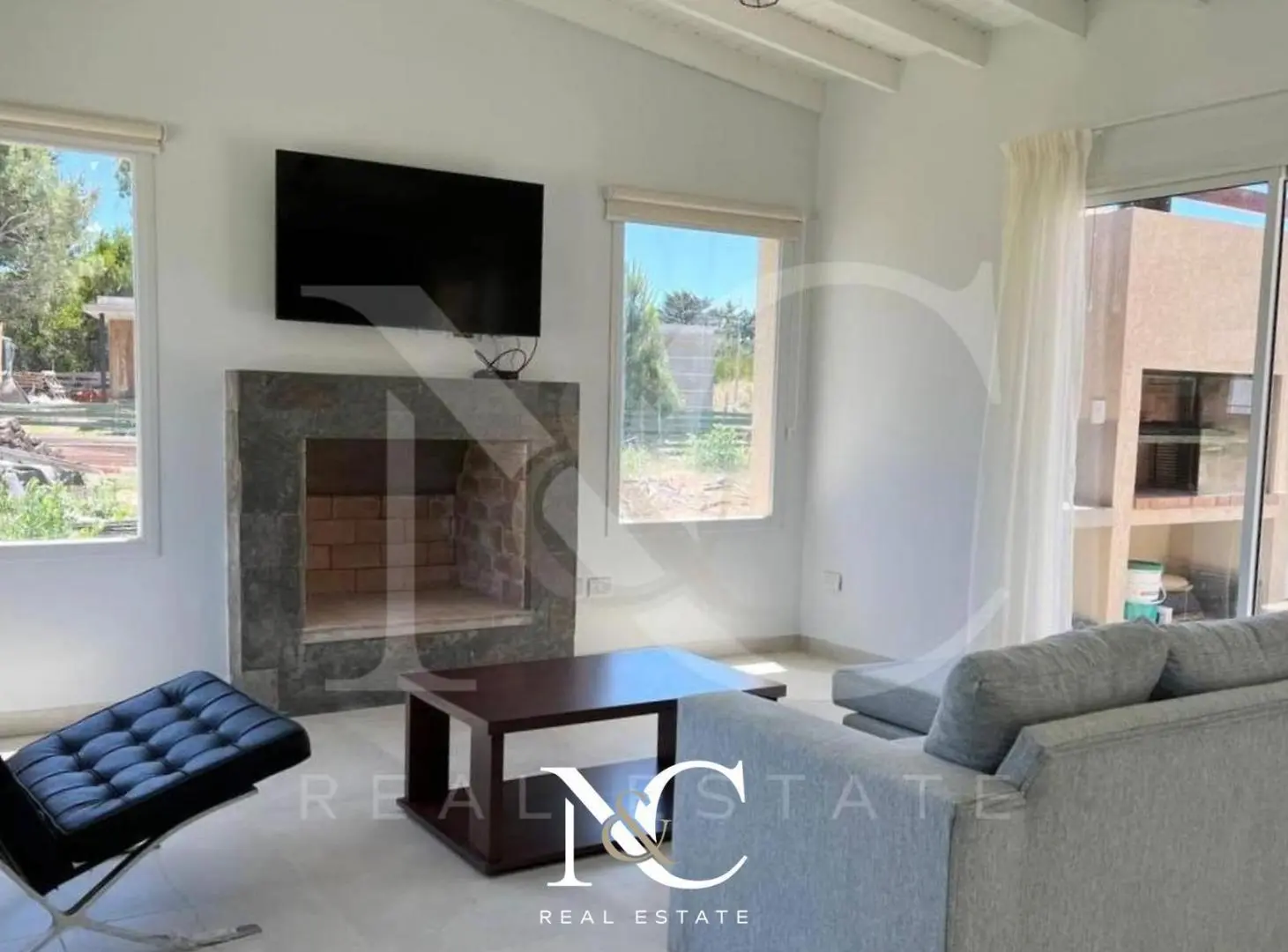Casa en Venta en Costa Esmeralda 4 amb fondo libre 3