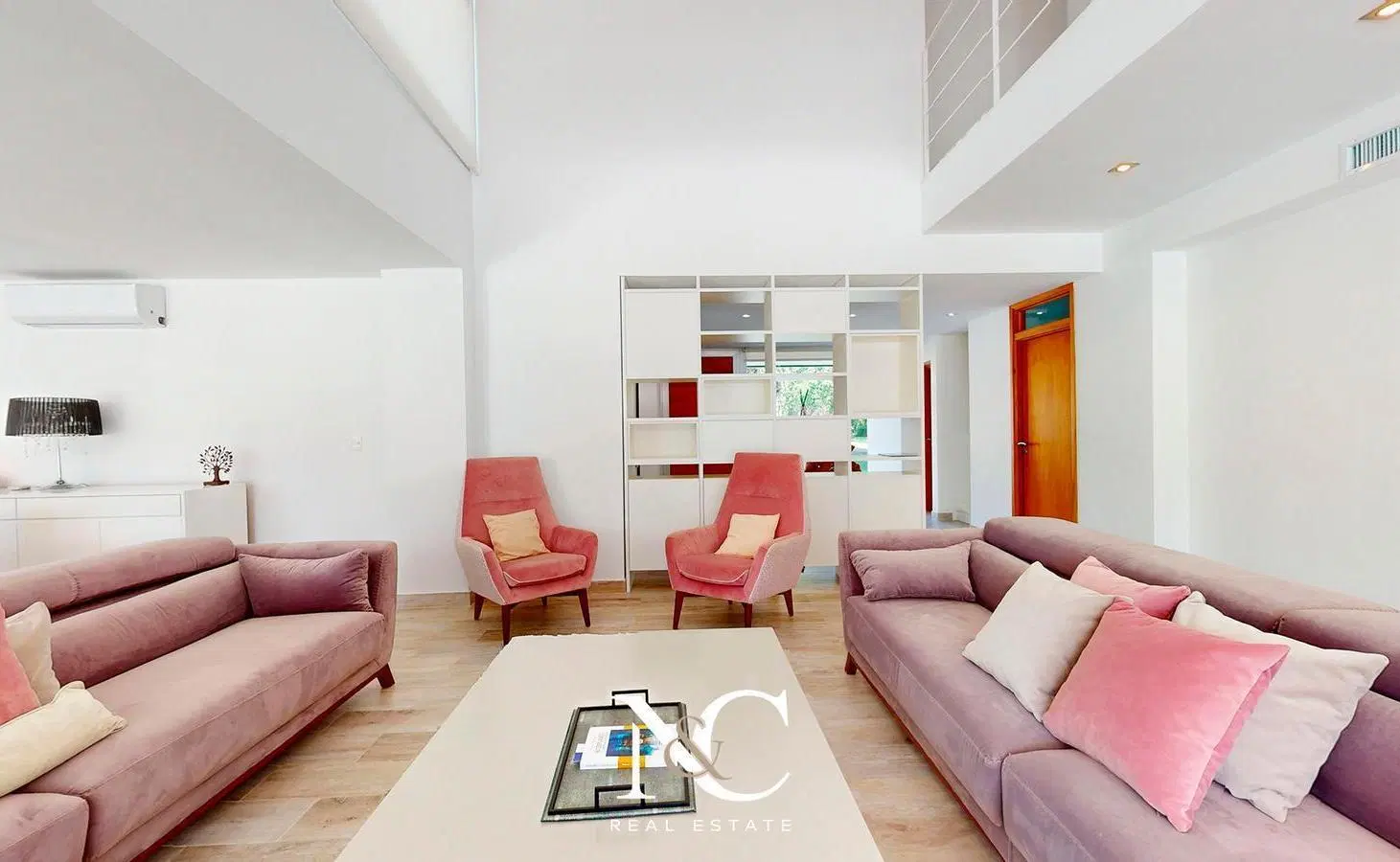Casa en venta en Abril Club De Campo, Barrio Lago 4