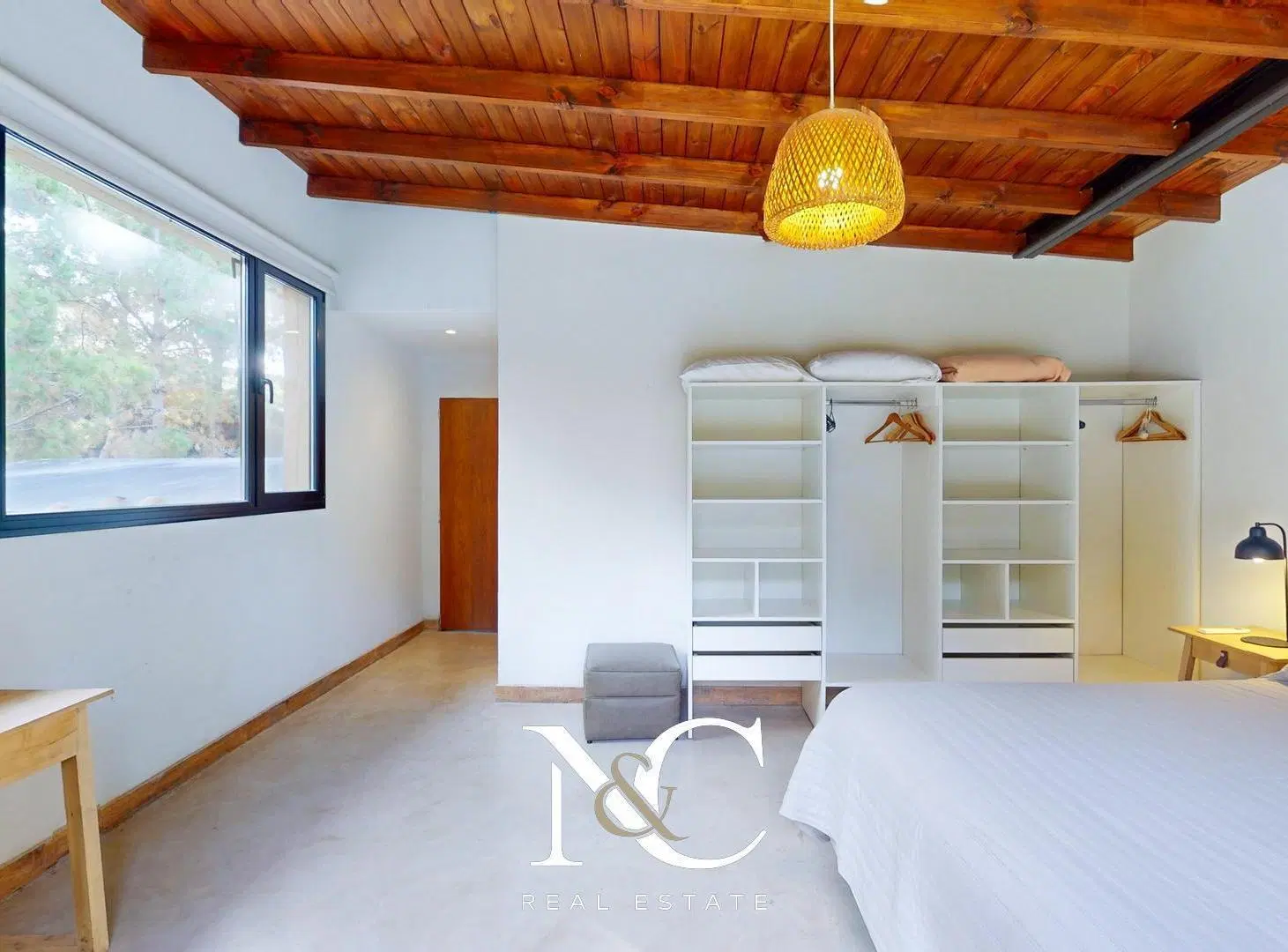 Casa en venta en Costa Esmeralda fondo libre y gas natural 8