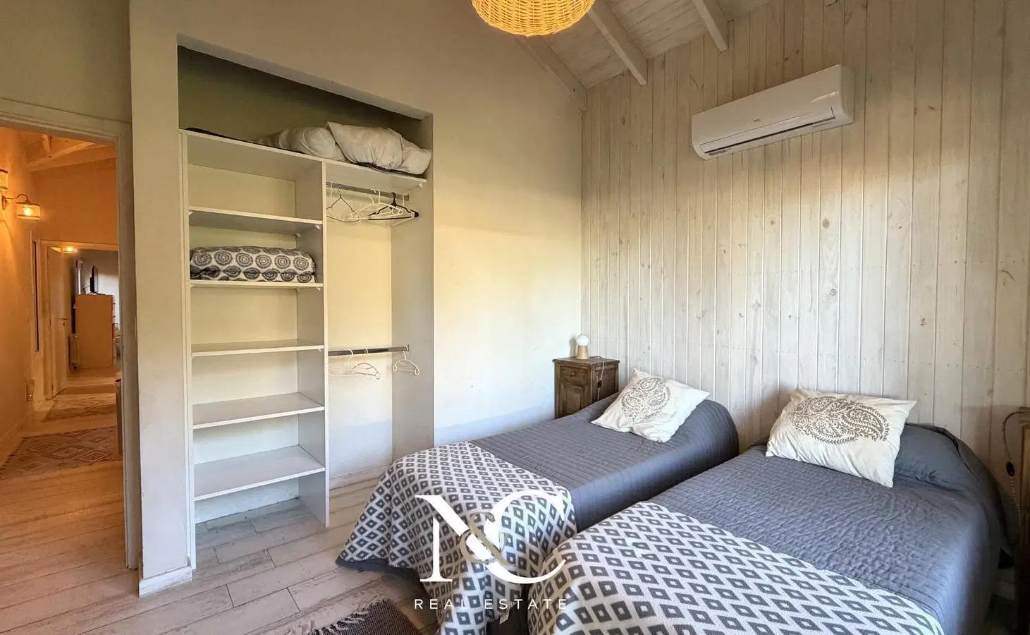 Casa en venta en Costa Esmeralda fondo arbolado 5