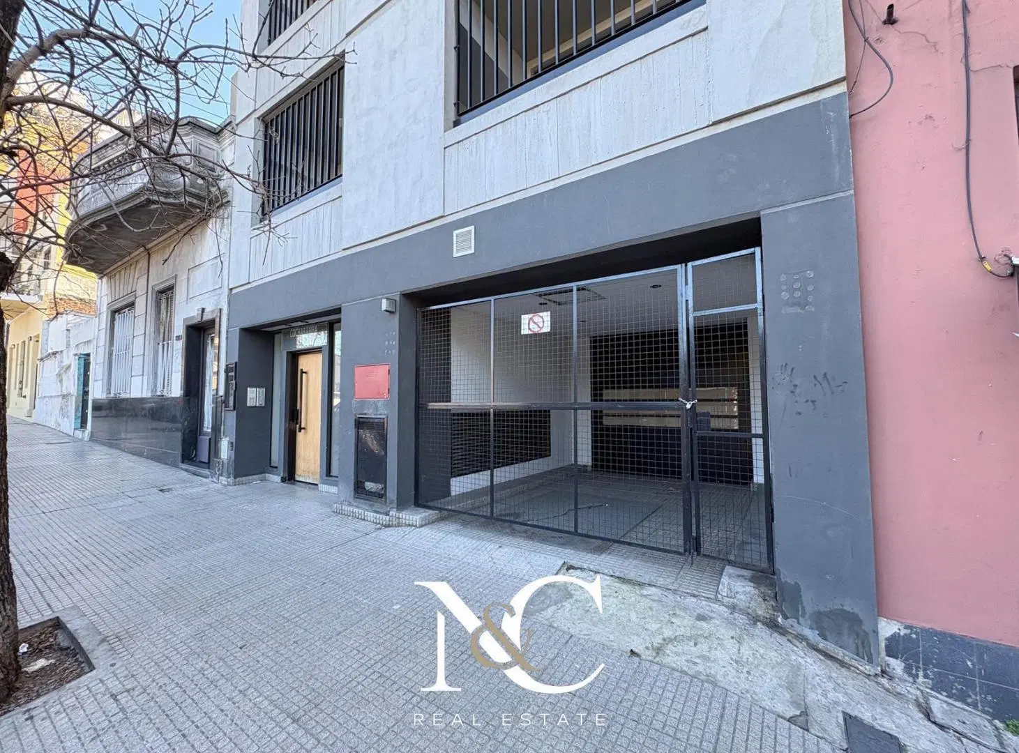 Depósito en venta en Boedo cerca de la autopista 2