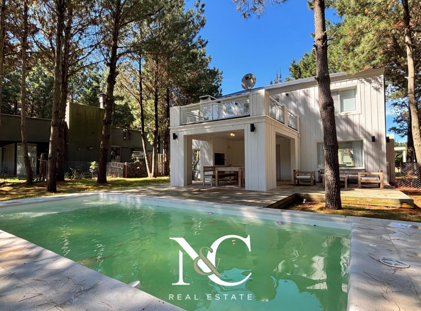 Foto de Casa en venta de 6 ambientes en Costa Esmeralda, imagen 1