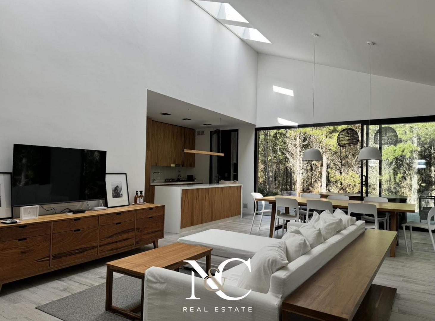 Foto de Casa en venta en Costa Esmeralda con fondo libre, imagen 2