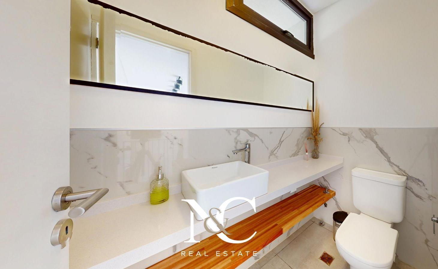 Foto de Casa en venta en Costa Esmeralda con fondo libre y piscina, imagen 5
