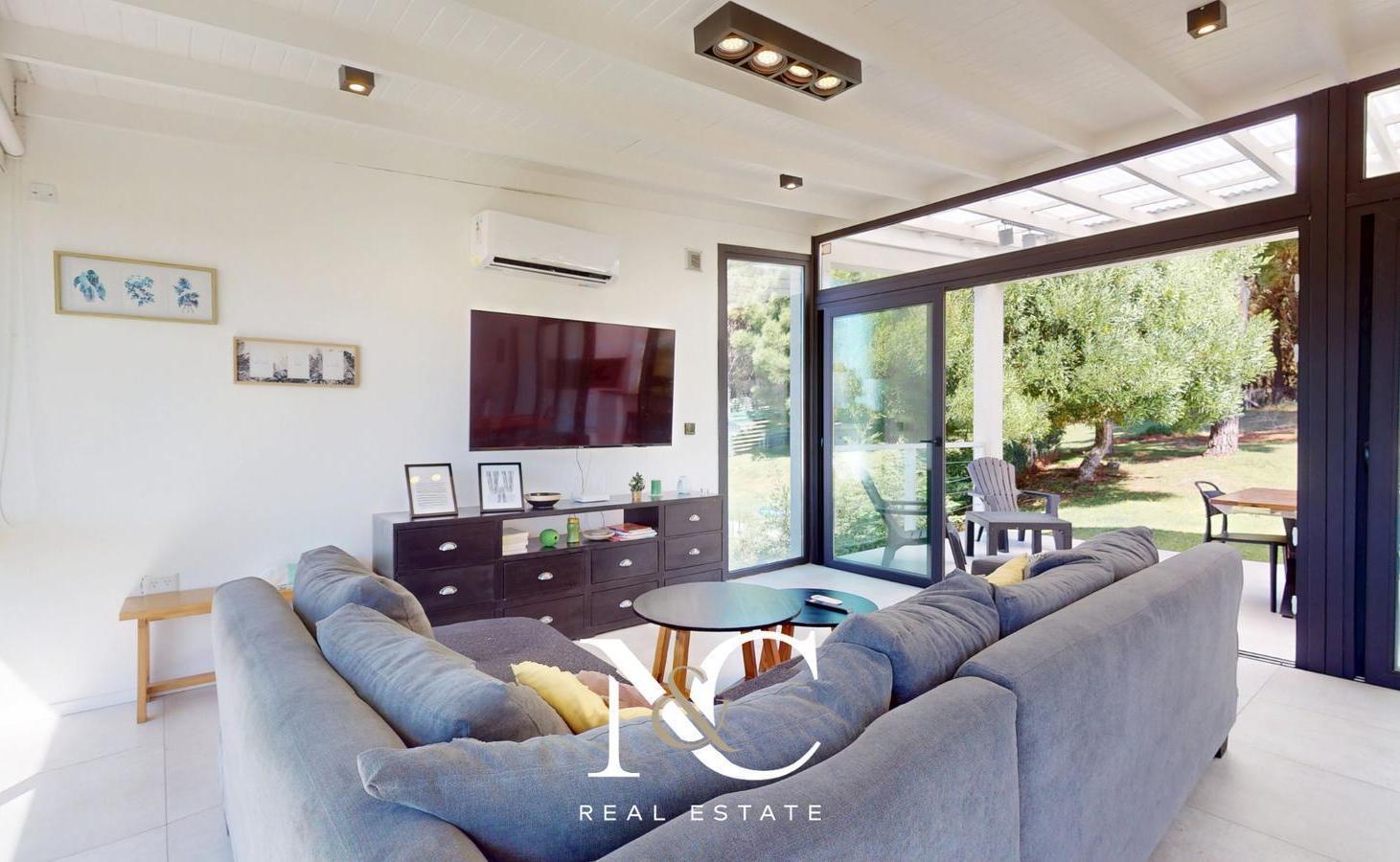 Foto de Casa en venta en Costa Esmeralda con fondo libre y piscina, imagen 4
