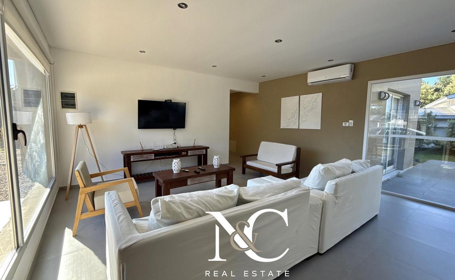 Foto de Casa en alquiler en Costa Esmeralda para 8 personas con pileta, imagen 4