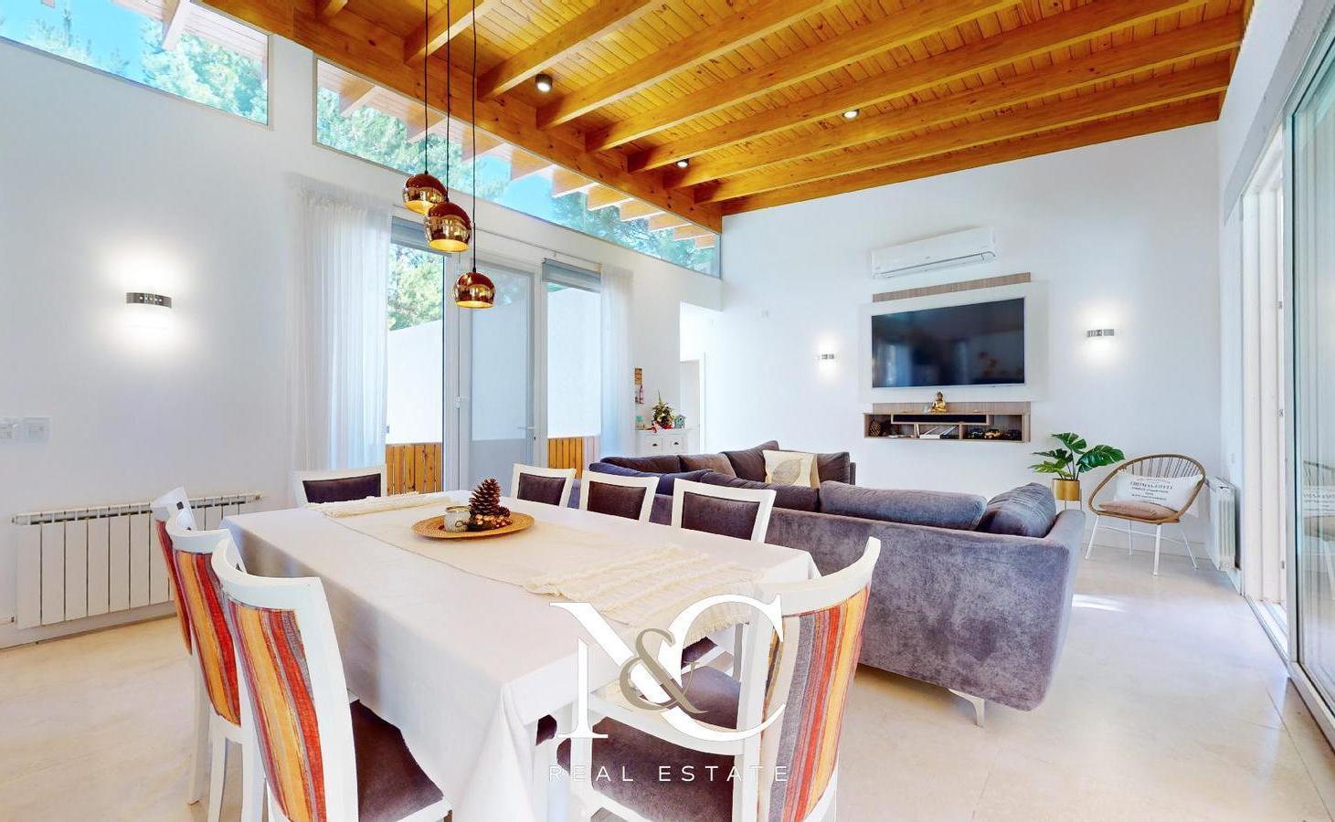Foto de Casa en alquiler en Costa Esmeralda 5 ambientes, imagen 2