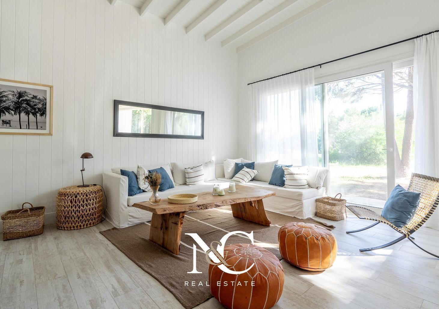Foto de Casa en venta en Costa Esmeralda a metros del mar, imagen 2