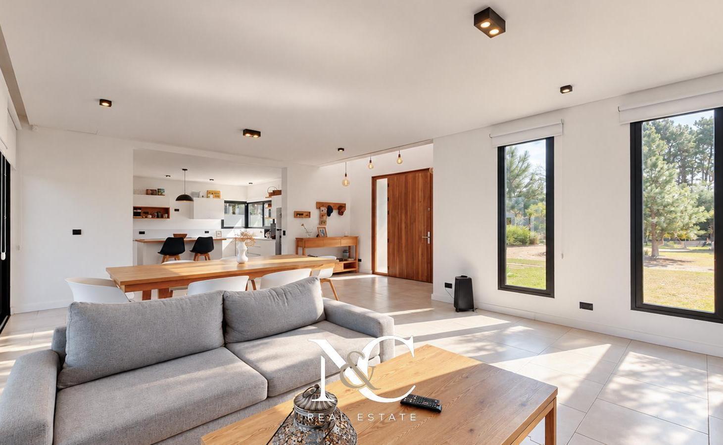 Foto de Casa en venta 4 ambientes Pinamar cancha de golf - Álamos, imagen 3
