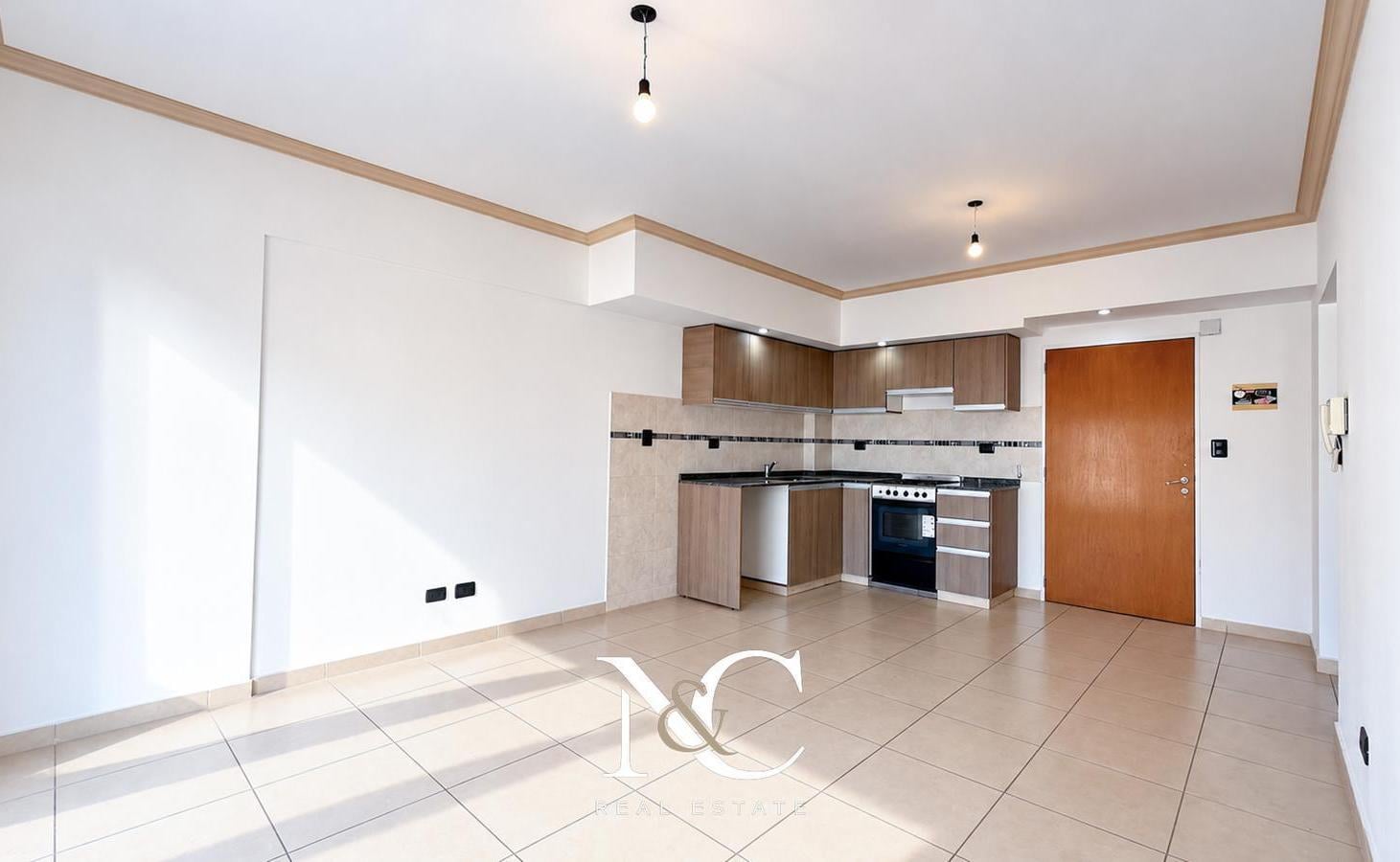 Foto de Departamento en venta en Villa Luro con cochera y terraza propia, imagen 2