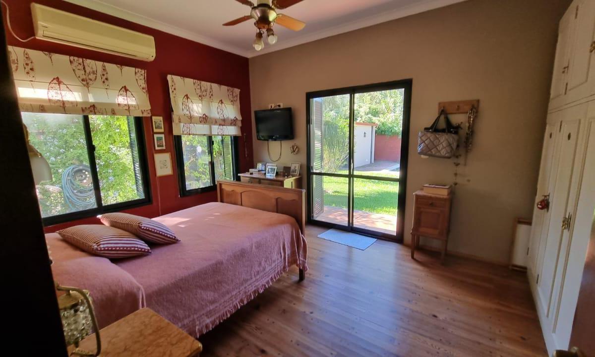 Venta!casa de 4 Dorm en Muy Buen Estado, Galería, Pileta - Villa California/100 m de Ruta 3