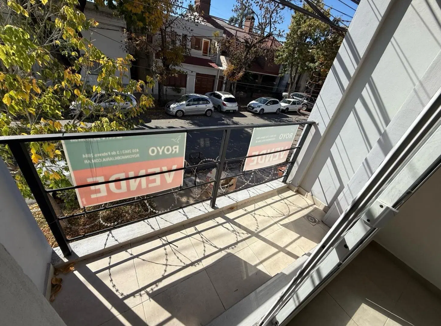 Royo Inmobiliaria vende depto 1 dorm con balcon en candioti Sur 5