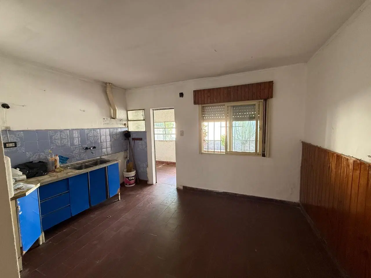 Departamento de 1 dormitorio , cocina sectorizada , patio. 5