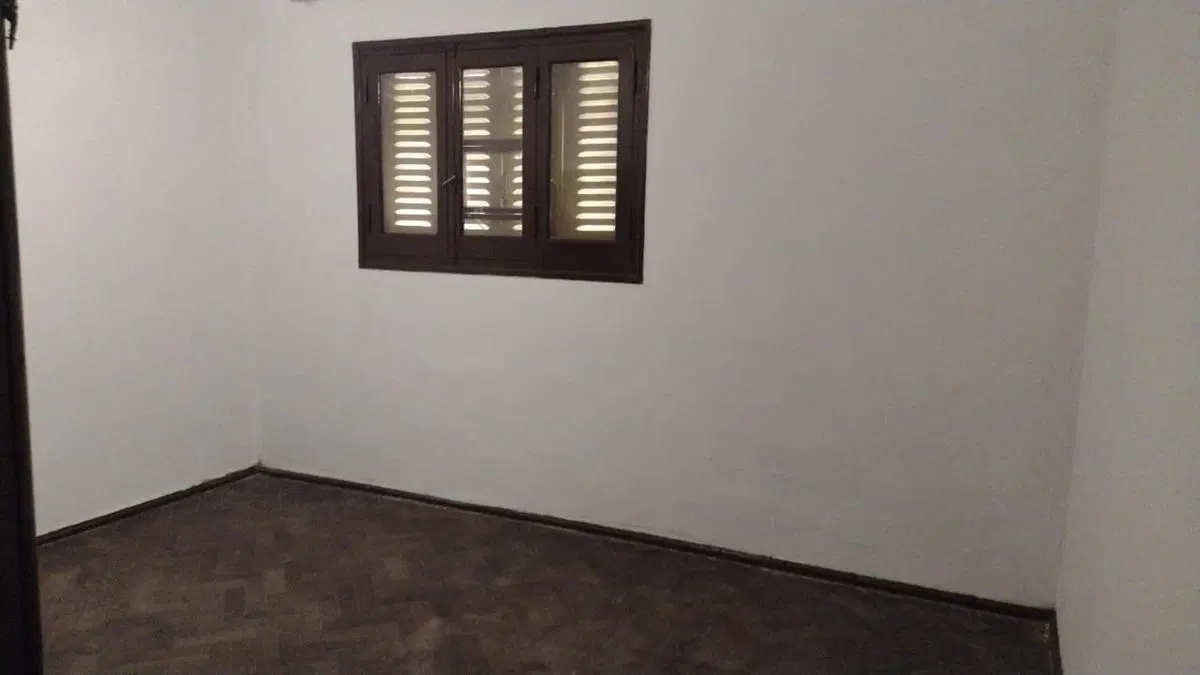 Royo inmobiliaria Vende  departamento céntrico dos dormitorios con hermosa terraza 3