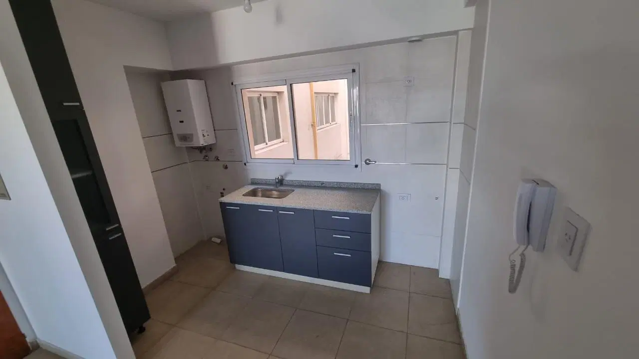 Departamento tipo duplex de 2 dorm con balcon al frente 2