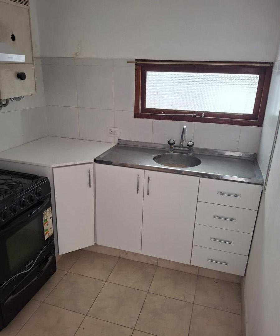 Foto de Royo Inmobiliaria alquila duplex un dormitorio con patio, imagen 2