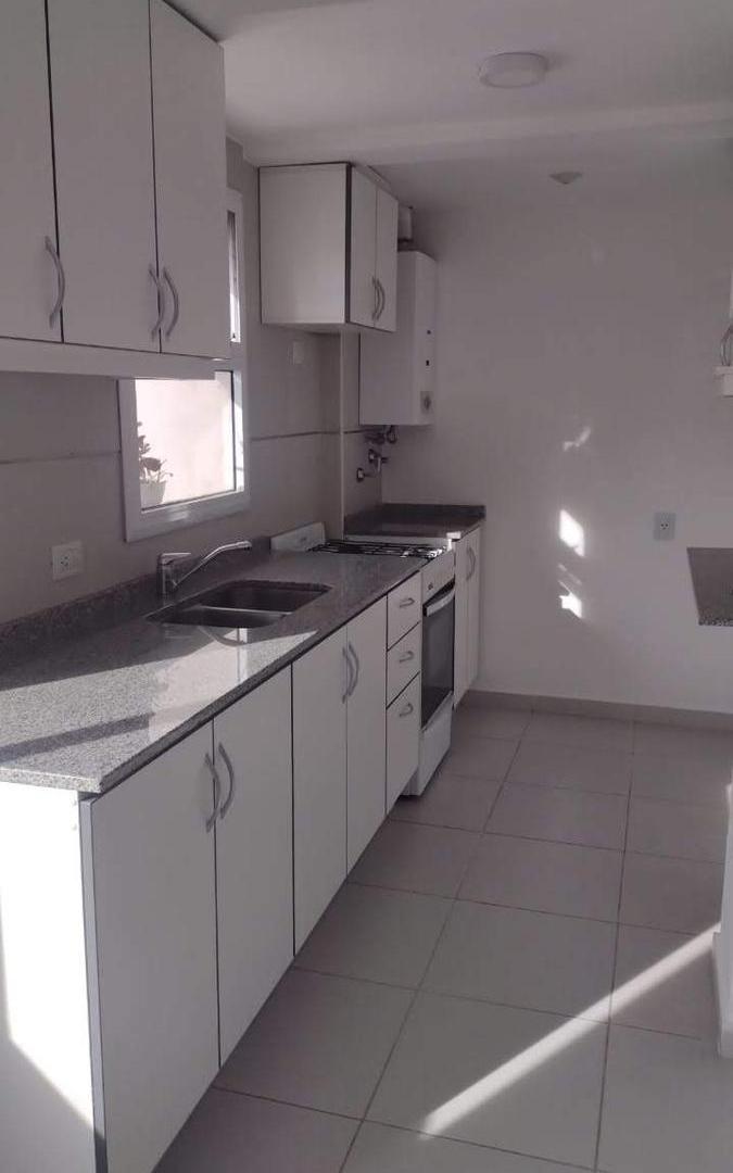 Foto de Royo Inmobiliaria Vende espectacular departamento un dormitorio barrio, imagen 2