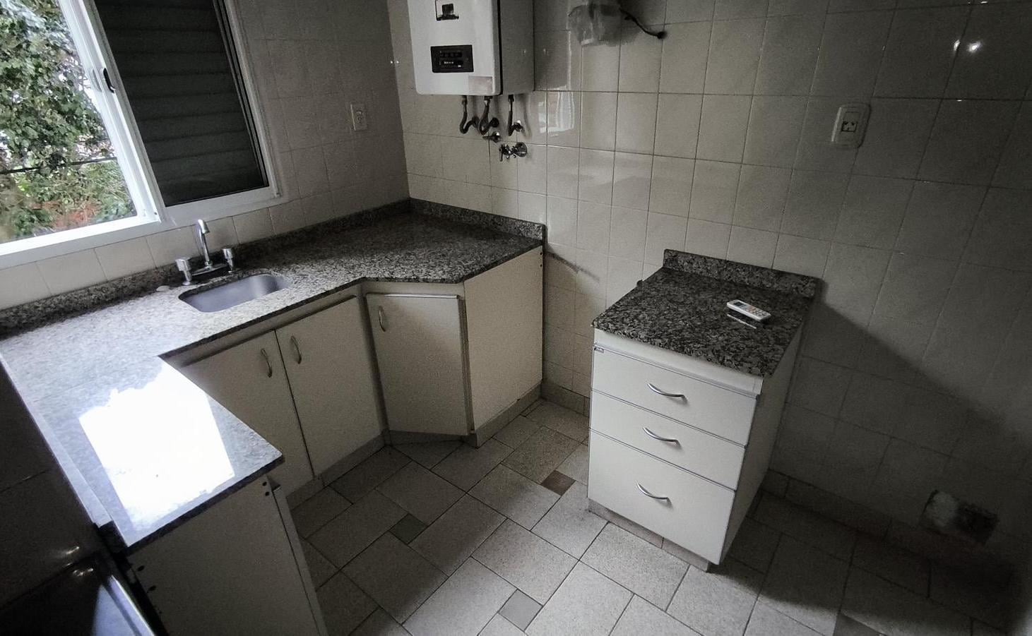 Foto de Royo Inmobiliaria alquila departamento dos dormitorios en edificio a, imagen 5