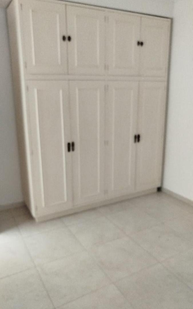 Foto de Royo Inmobiliaria alquila dpto ideal Hospital Cullen, imagen 2