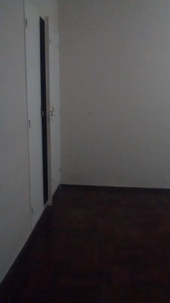 Foto de Royo inmobiliaria alquila depto en planta baja a una cuadra casa de, imagen 3