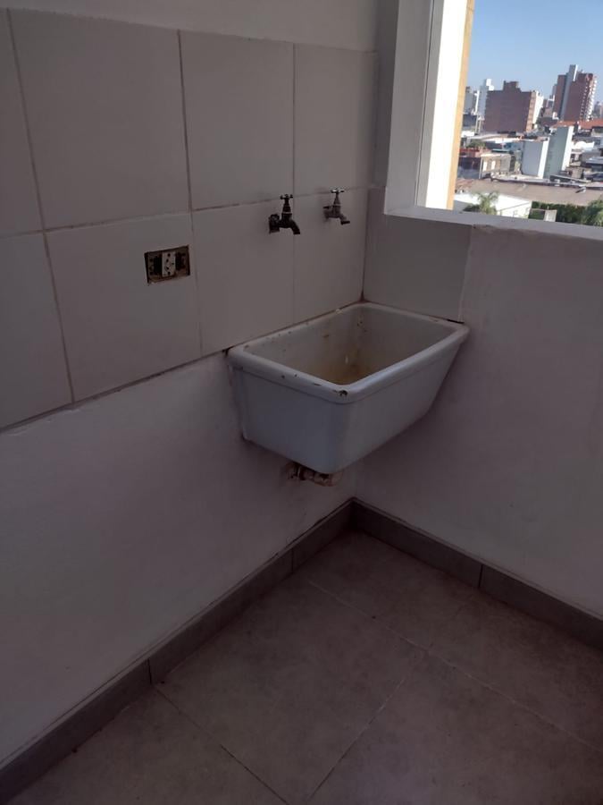 Foto de Royo Inmobiliaria alquila departamento céntrico ideal estudiantes Cs, imagen 4