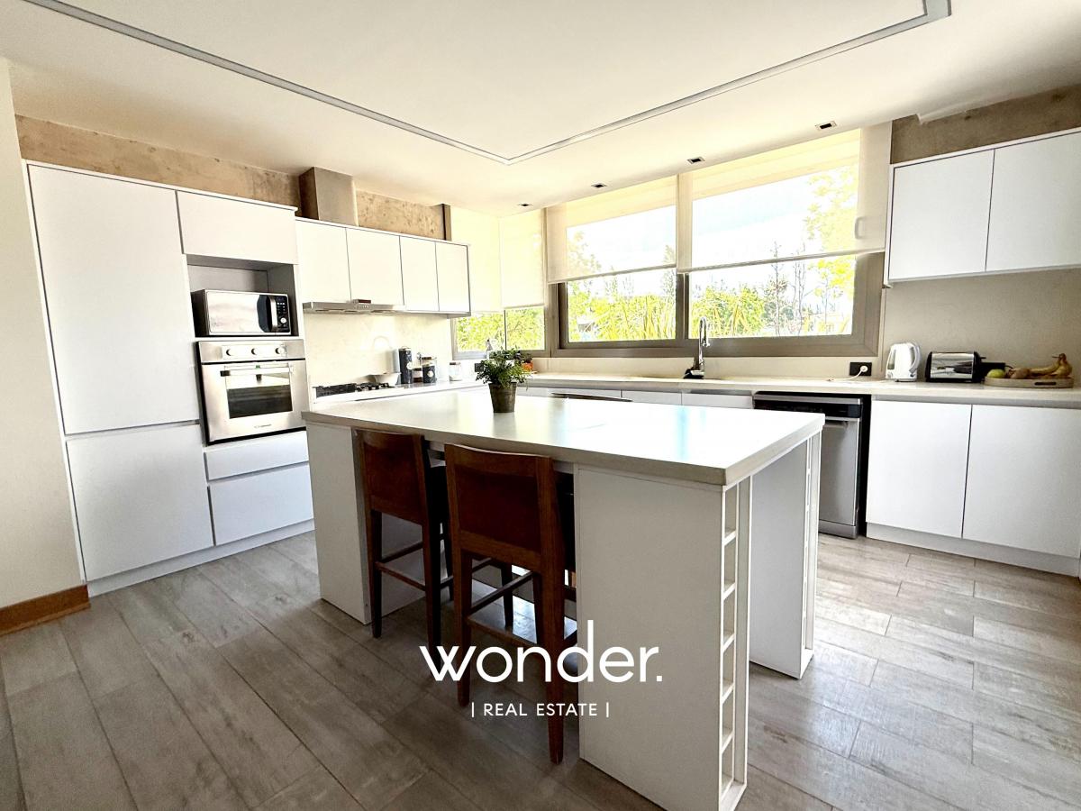 Moderna Casa con Vistas Al Golf/ 4 Habitaciones + Quincho y Pileta - La Vacherie 1
