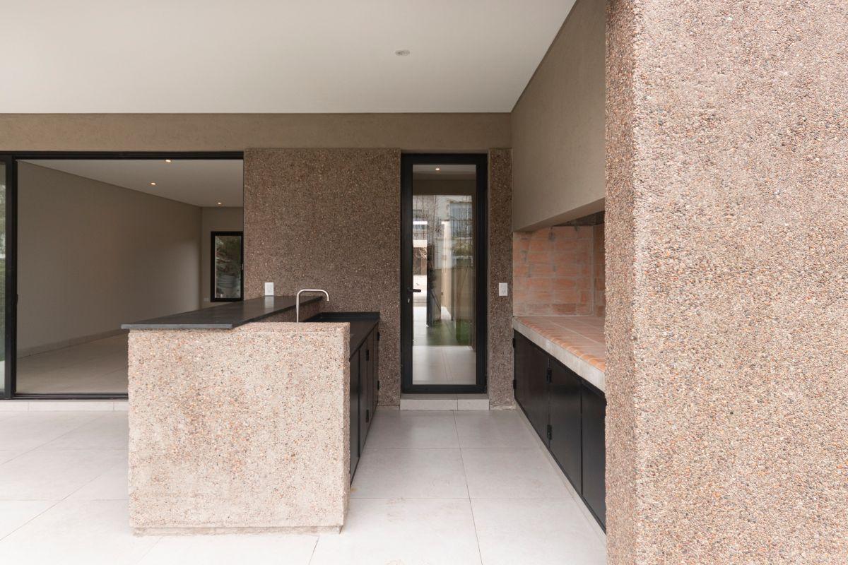 Foto de CASA A ESTRENAR EN VENTA - BARRIO LAR DE BOEDO, imagen 3