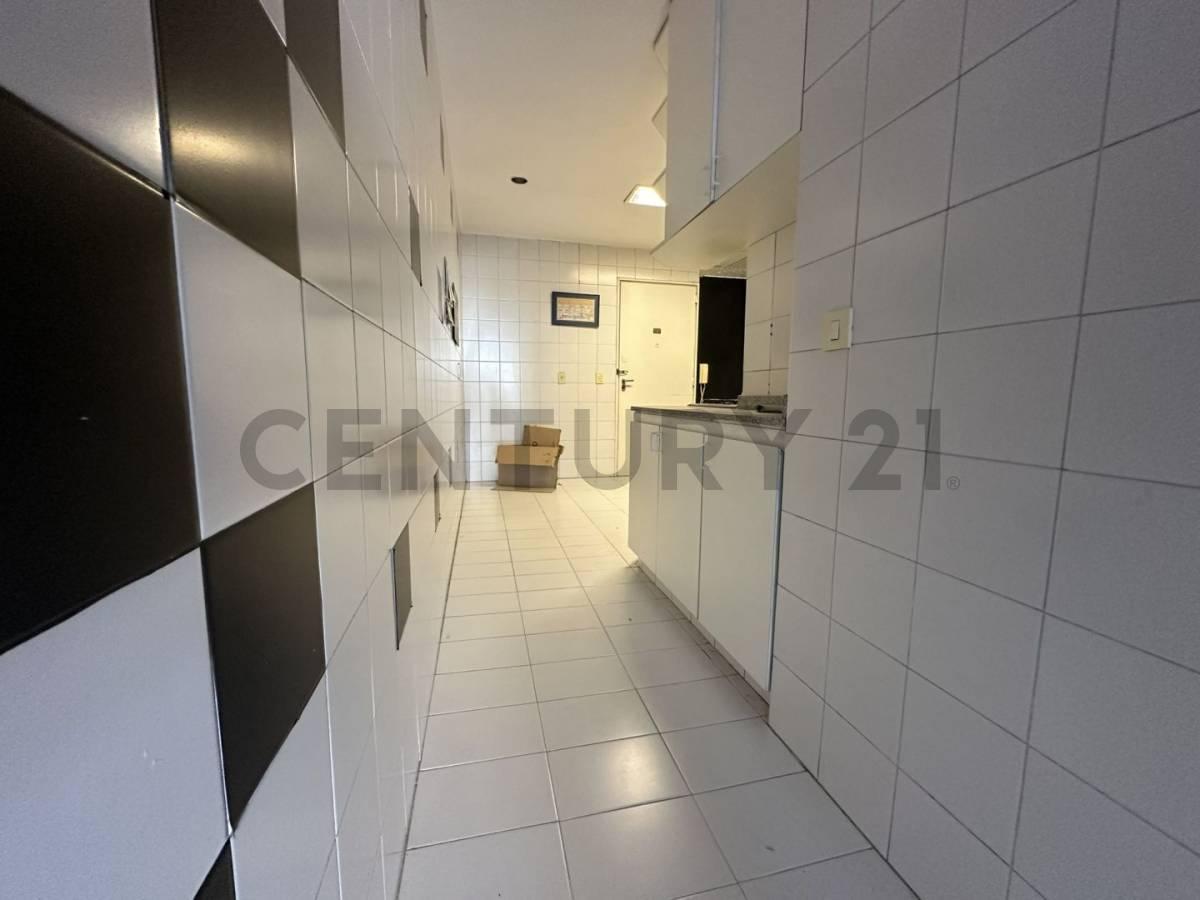 Departamento 4 Ambientes con Palier Privado - Recoleta 5