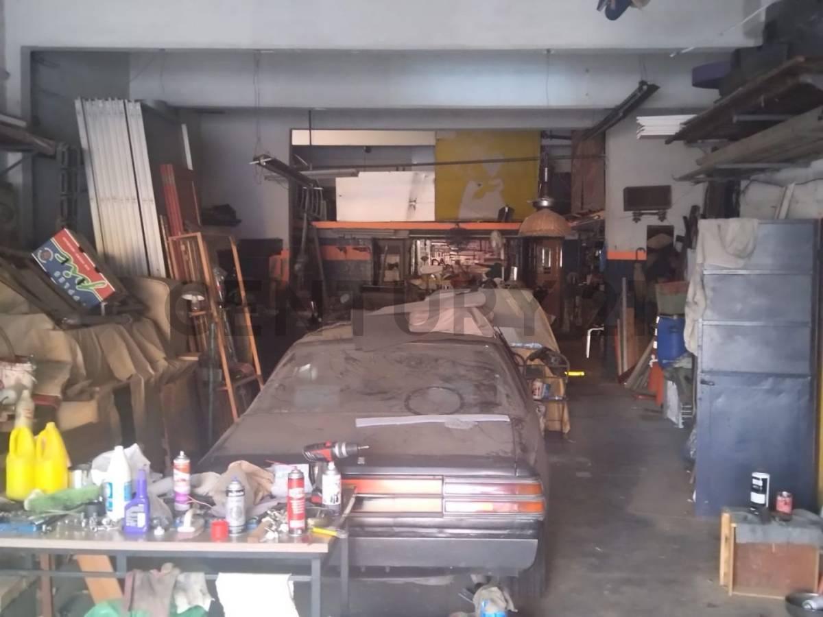 Foto de Venta Galpón /Deposito en Versalles, imagen 4