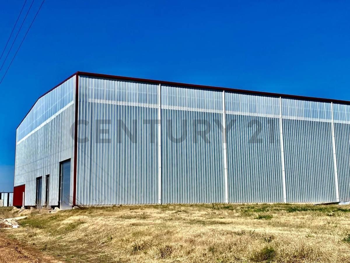 Deposito/galpon/nave Industrial en Alquiler 4