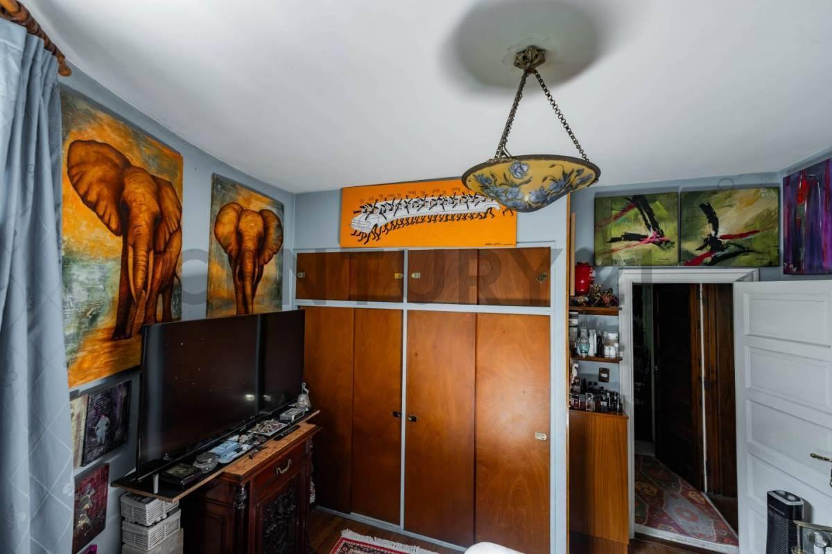 Venta Casa, 9 Ambientes en Nuñez, Quesada y Ciudaad de Las Paz, Capital Federal. 2