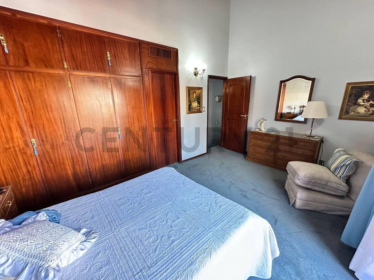 Casa 5 Ambientes de Categoría - Acepta Permuta! Villa Devoto 5
