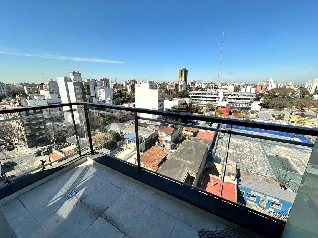 Venta - Mono Amb en Caseros Centro - 9no Piso. 5
