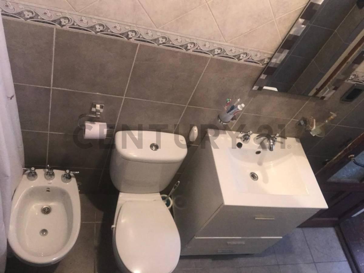 Venta PH 4 Ambientes con Cochera y Terraza en Saavedra 5