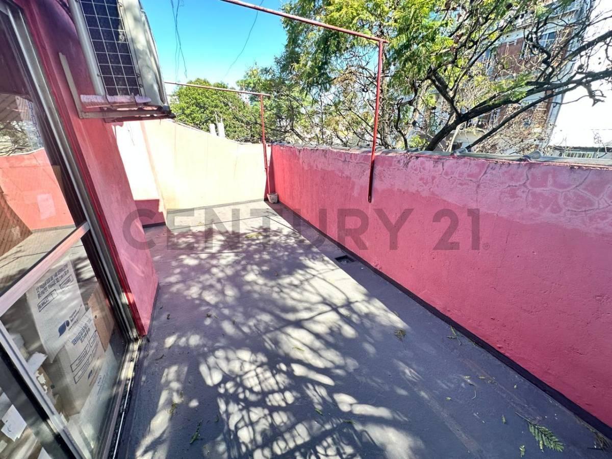 Venta PH 5 Ambientes con Quincho y Terraza 4