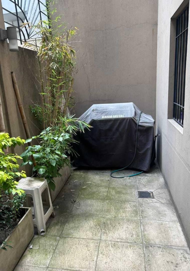 Venta Casa 4 / 5 Ambientes Flores 2 Patios Terraza Garage 2 Baños y Toilette Apto Credito 5