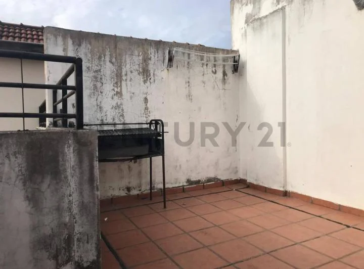 VENTA PH 4 AMBIENTES EN VILLA URQUIZA CON BALCON Y TERRAZA 2
