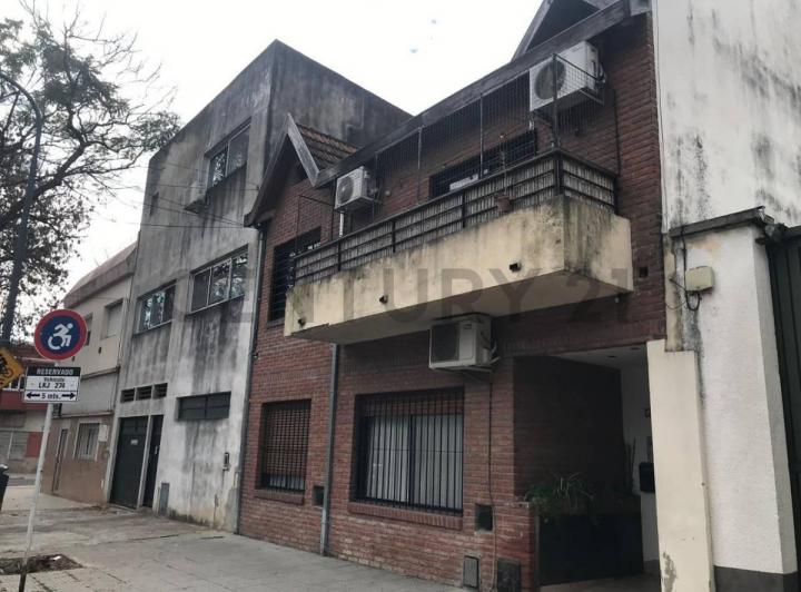 VENTA PH 4 AMBIENTES EN VILLA URQUIZA CON BALCON Y TERRAZA 1