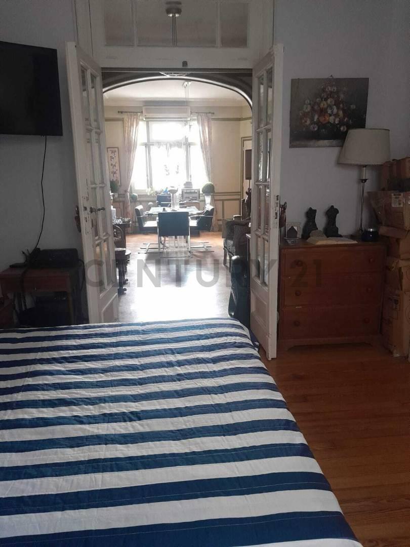 Venta de Departamento 3 Ambientes en Balvanera.
