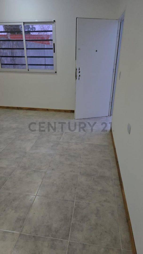 Foto de Venta de PH 3 Ambientes en Guernica, imagen 1