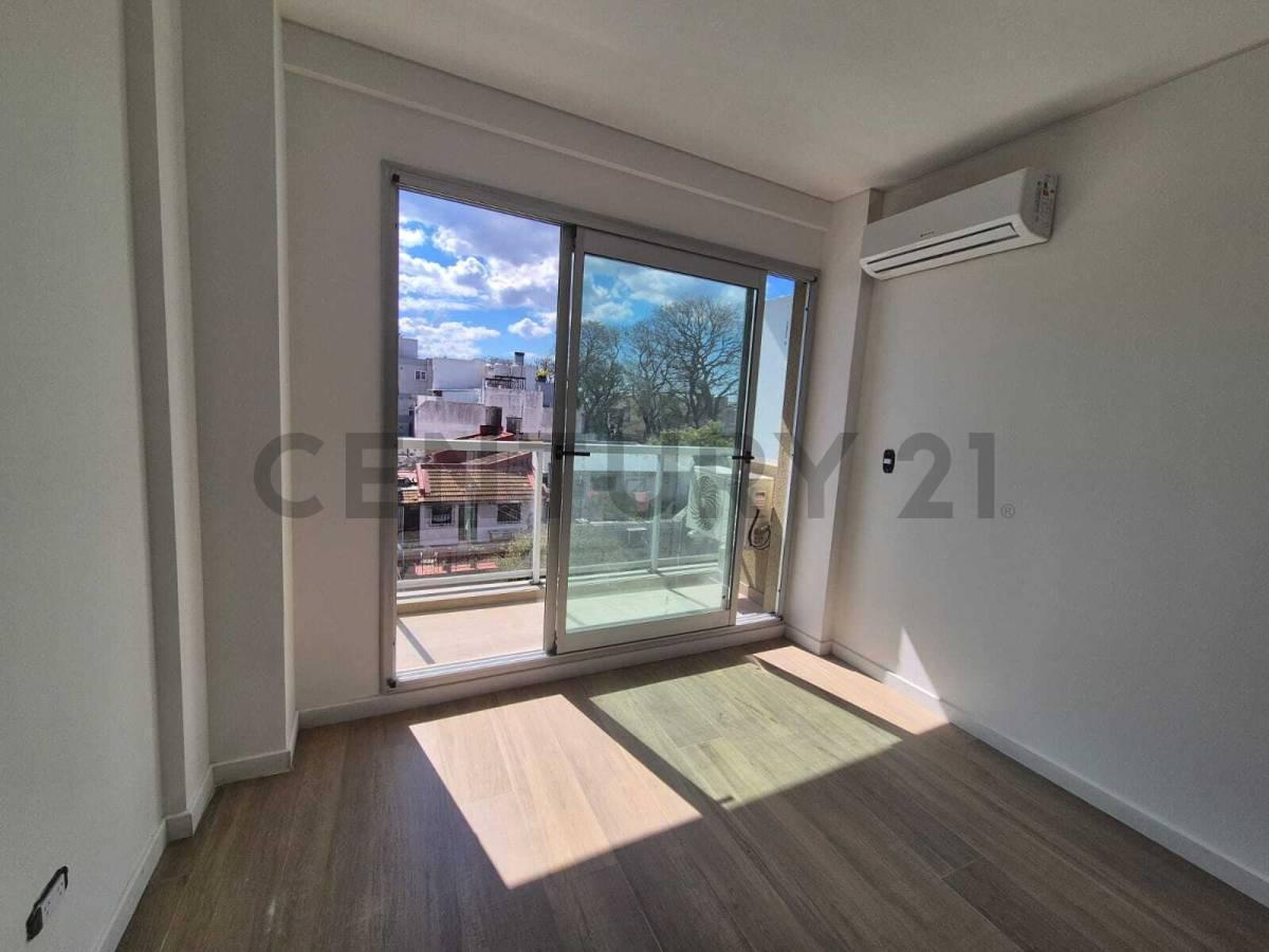 Foto de VENTA 2 AMBIENTES A ESTRENAR CON BALCON - VILLA URQUIZA, imagen 1