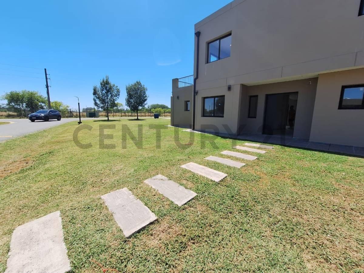 Venta Casa 5 Ambientes a Estrenar con Piscina en La Martona Cañuelas Apto Crédito