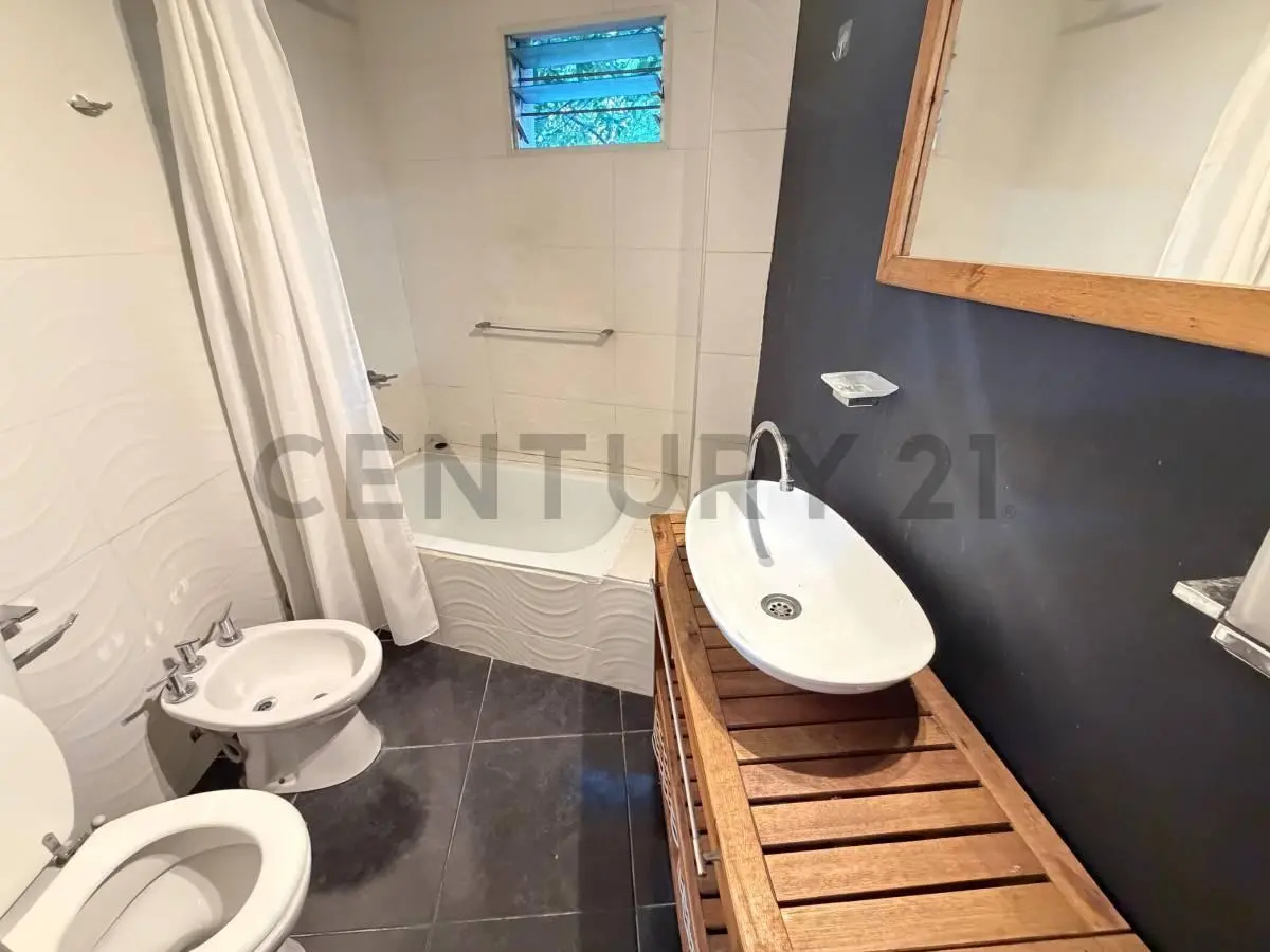Venta departamento 2 amb Recoleta Oportunidad zona 4